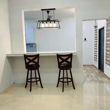 Nazirin Homestay No 27 Tmn Desa Manjung Lumut Zewnętrze zdjęcie